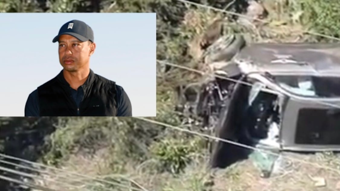 Grave incidente d'auto per Tiger Woods: il golfista in sala operatoria