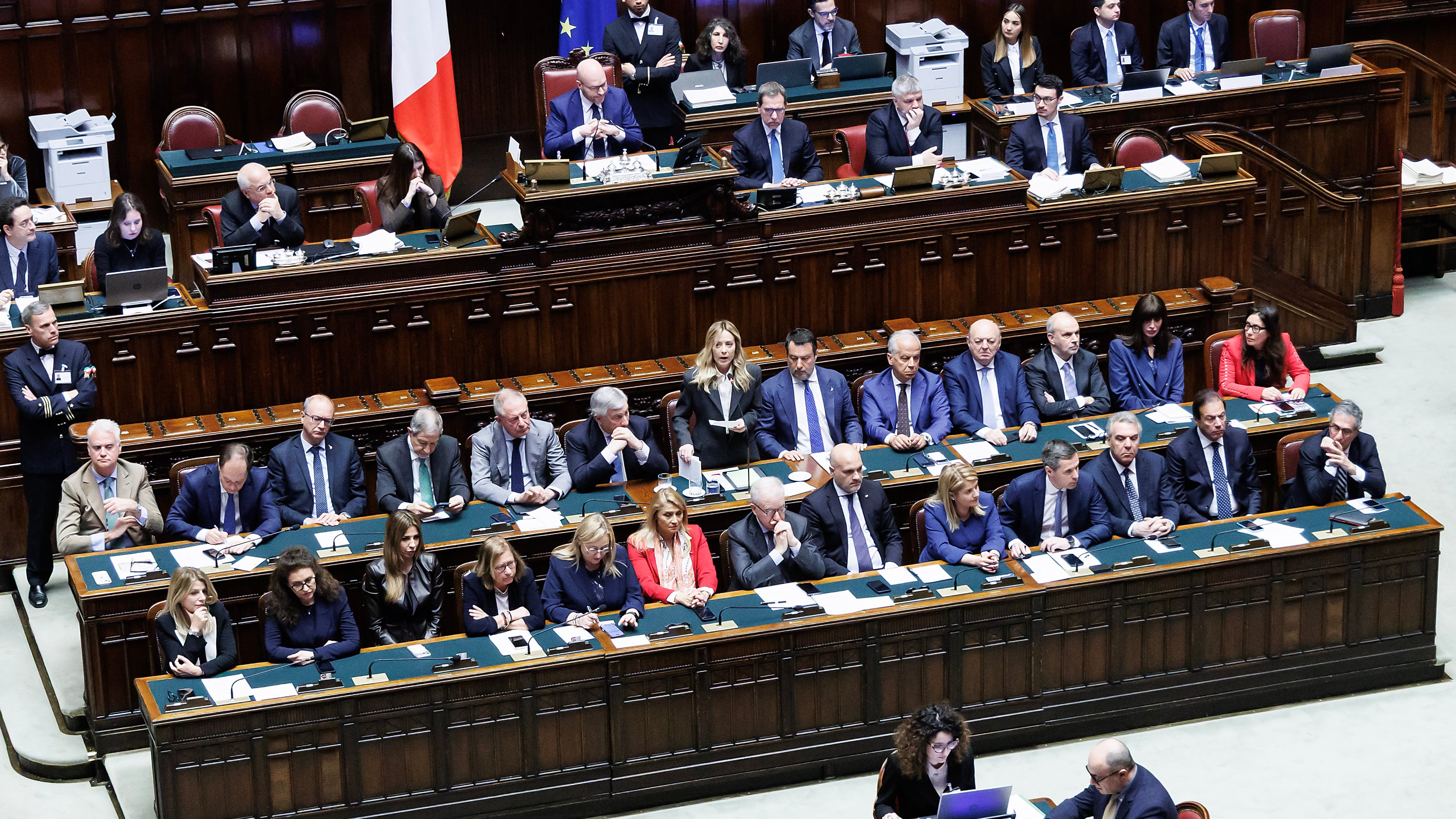 L'esecutivo accelera su taglio delle tasse, Piano Casa e lavoro