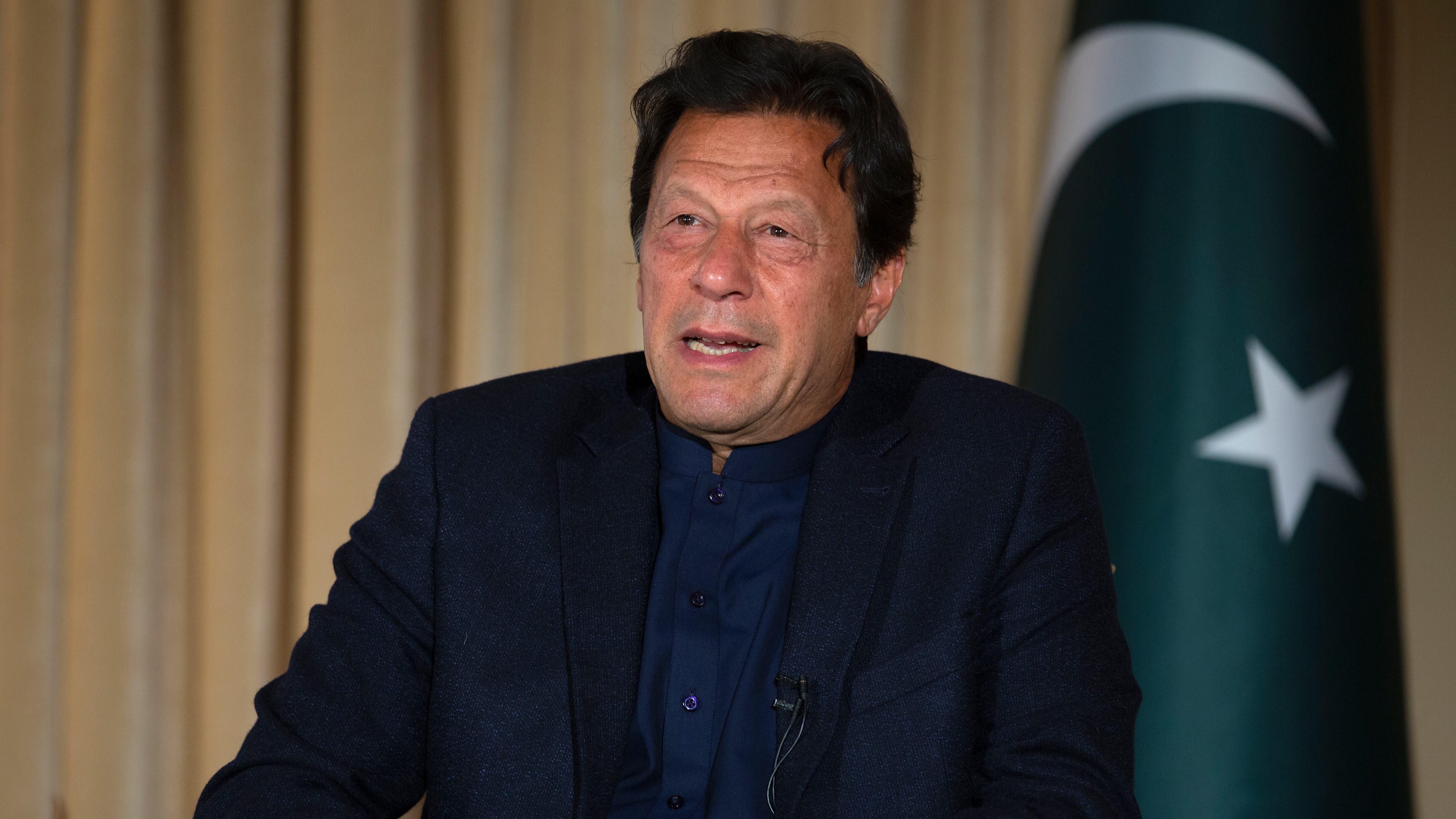 Pakistan, l'ex premier condannato prima delle elezioni: cosa succede