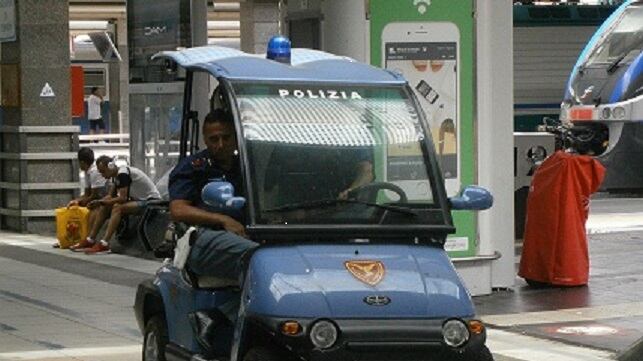 Rubano portafogli a turista, presi e condannati