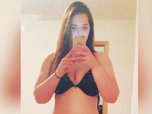 "Stop alle solite misure. La vera bellezza sono 178 centimetri di sedere"