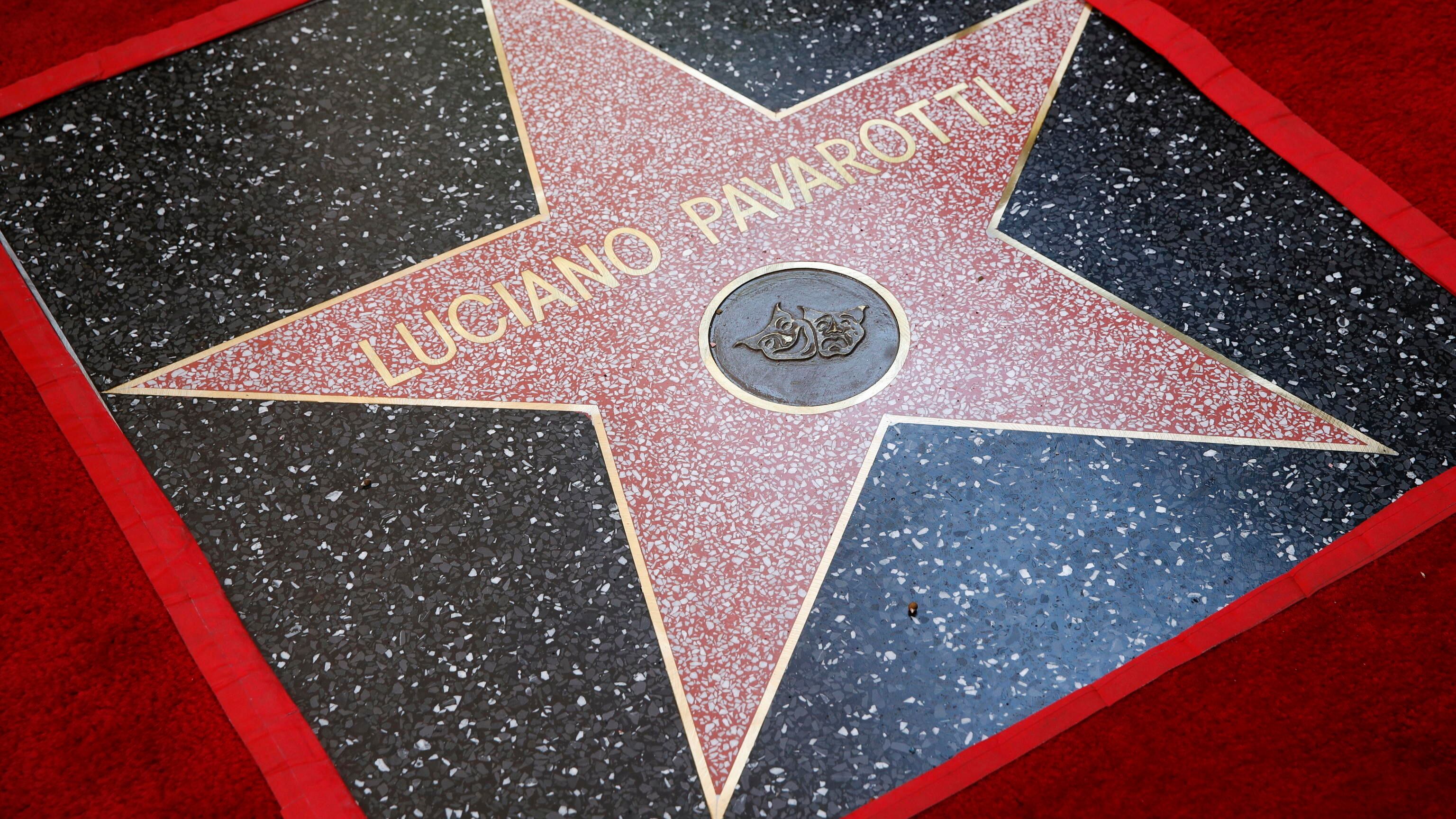 A Pavarotti la Stella sulla Walk of Fame