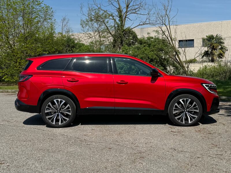 Renault Espace E-Tech 2024: guarda la gallery del nuovo suv ibrido super spazioso 12
