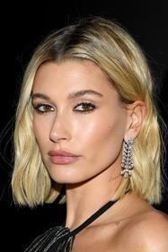 Hailey Baldwin, le foto più sensuali 14