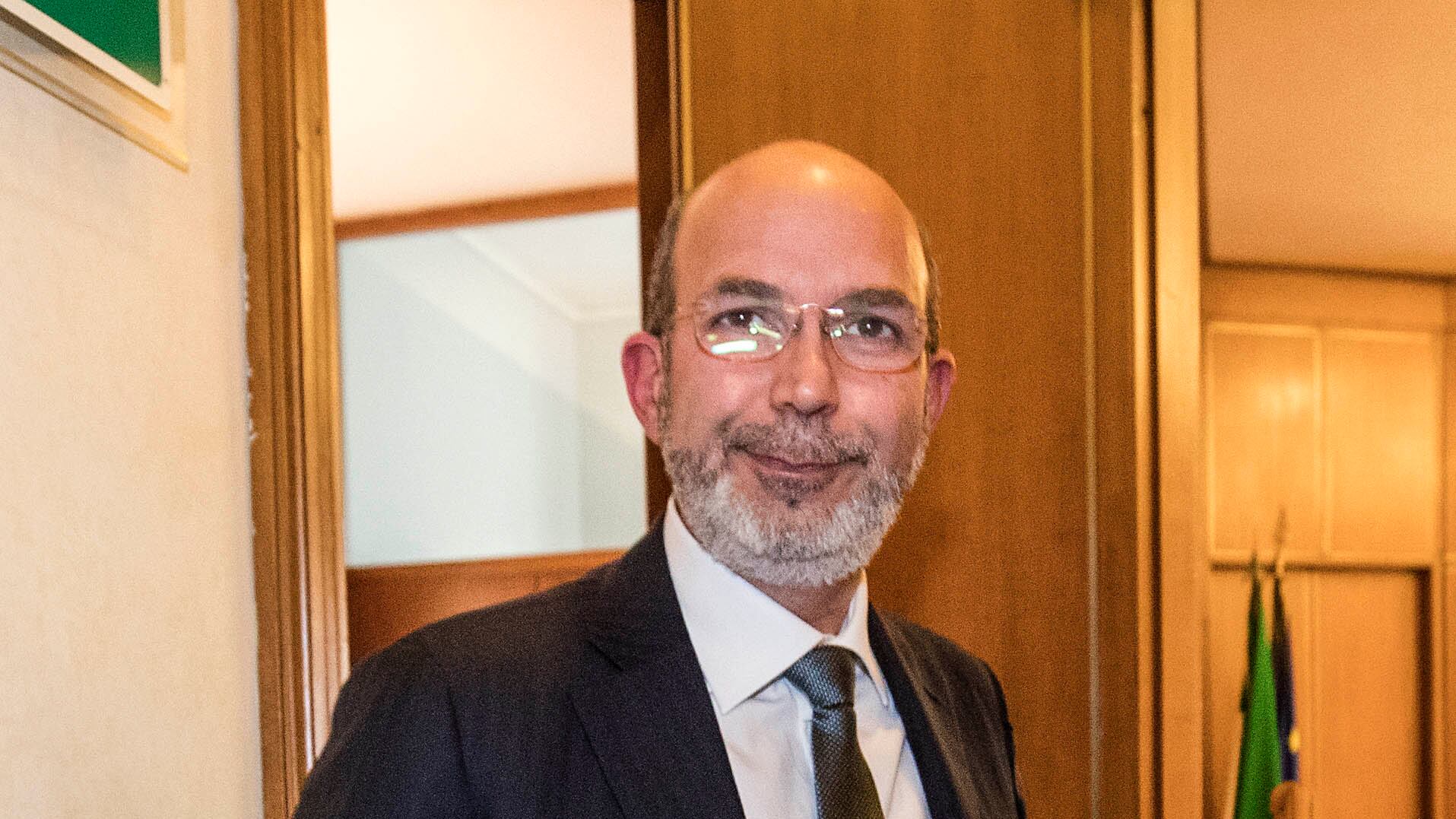 Botta e riposta tra Crimi (M5S) e Radio Radicale