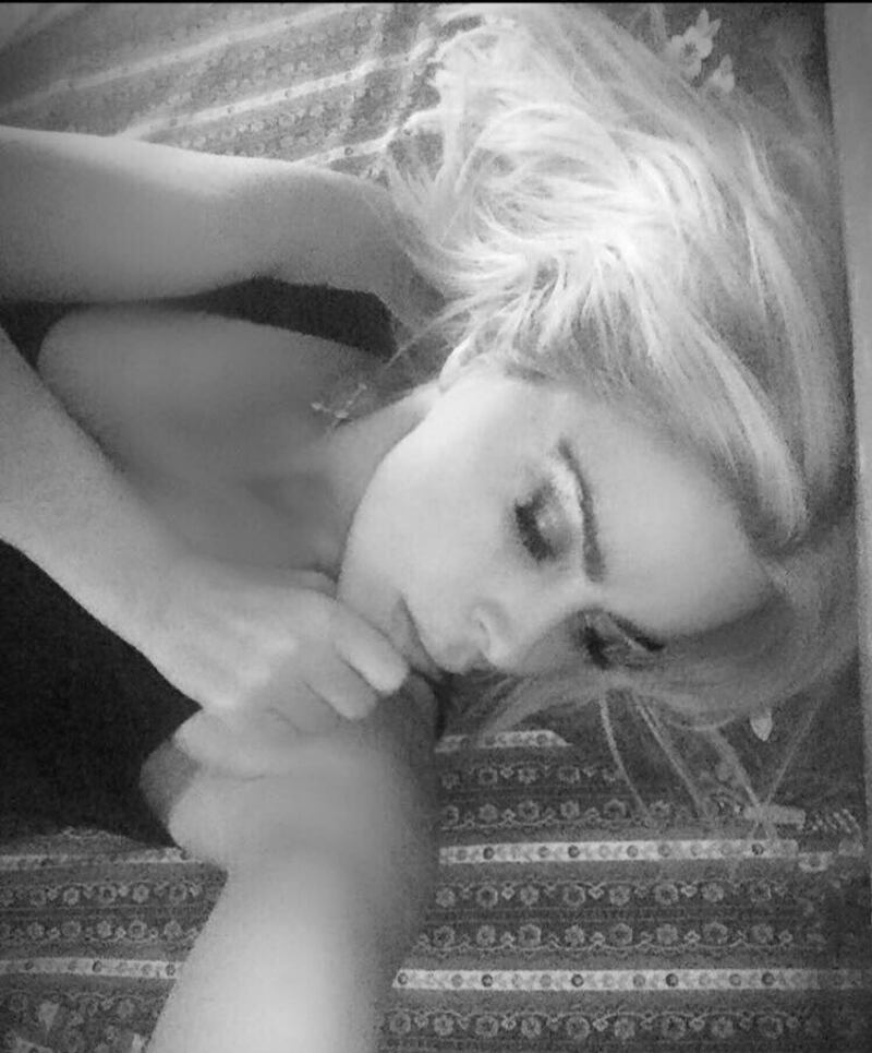 Loredana Lecciso, sempre sexy in tv e sul Web 4