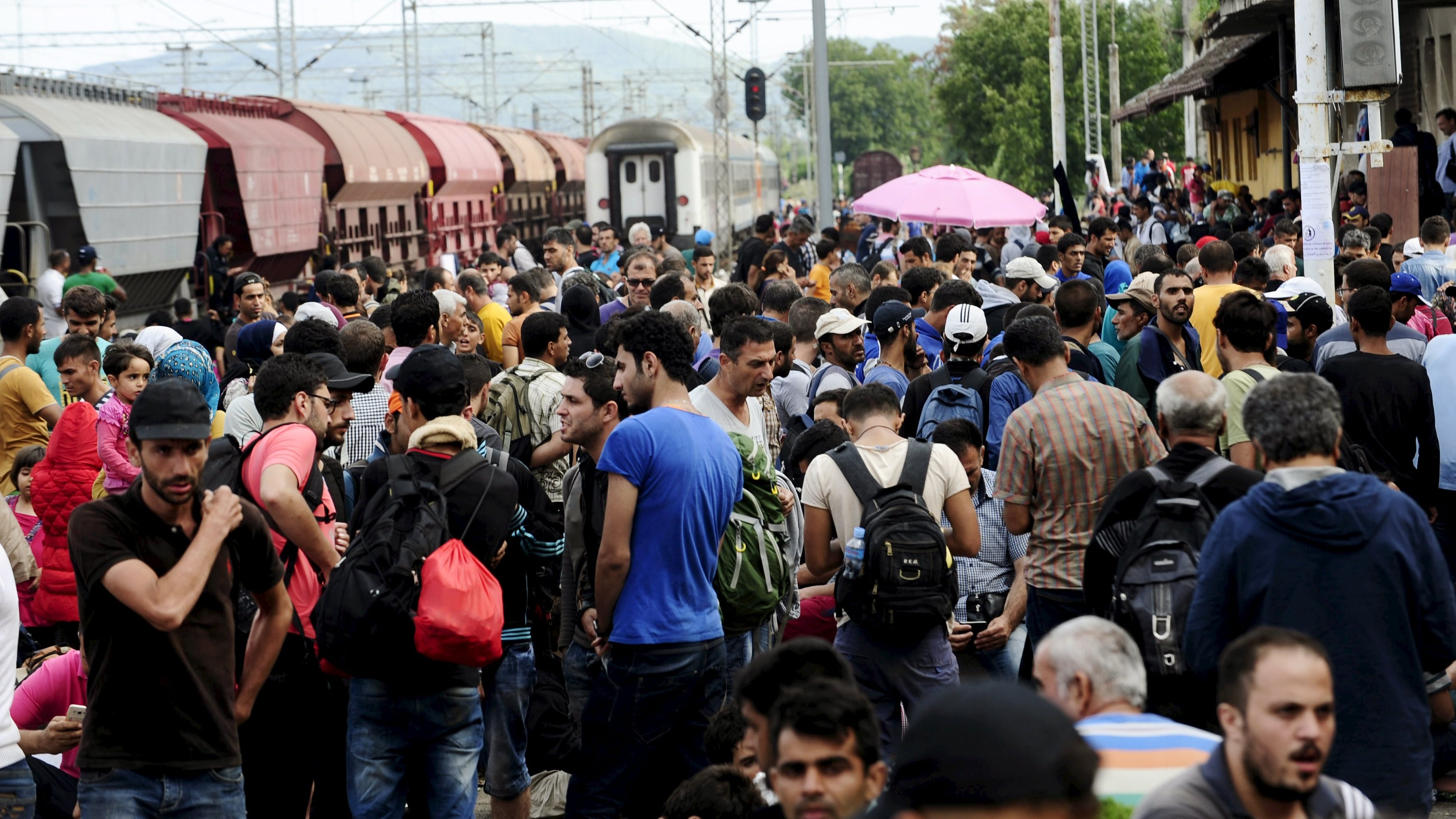 Migranti, si cercano altri 20mila alloggi