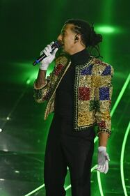Sanremo 2024: ecco il look della terza serata del Festival di Ghali 8
