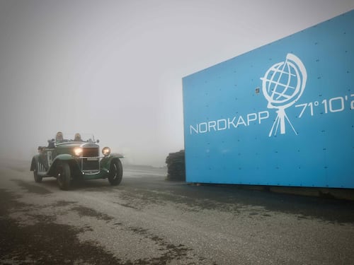 Pirelli Stella Bianca sul tetto d’Europa: a Capo Nord con la OM 665 Superba