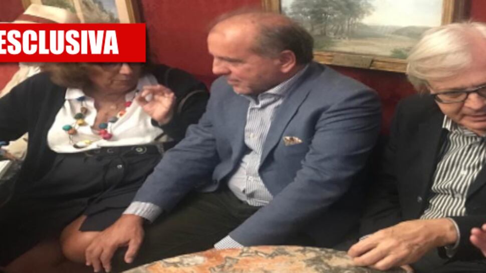 Sfratto al Caffè Greco, Sgarbi: "Meglio chiudere il Parlamento"