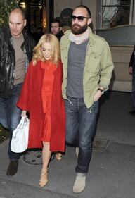 Kylie Minogue e Joshua Sasse fidanzati ufficialmente: foto 11
