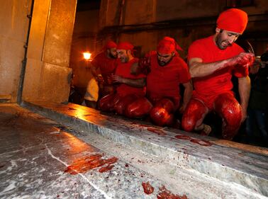 Settimana Santa, in Calabria tornano i flagellanti 13