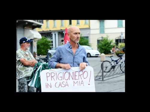 Il business degli immigrati nelle case invendute