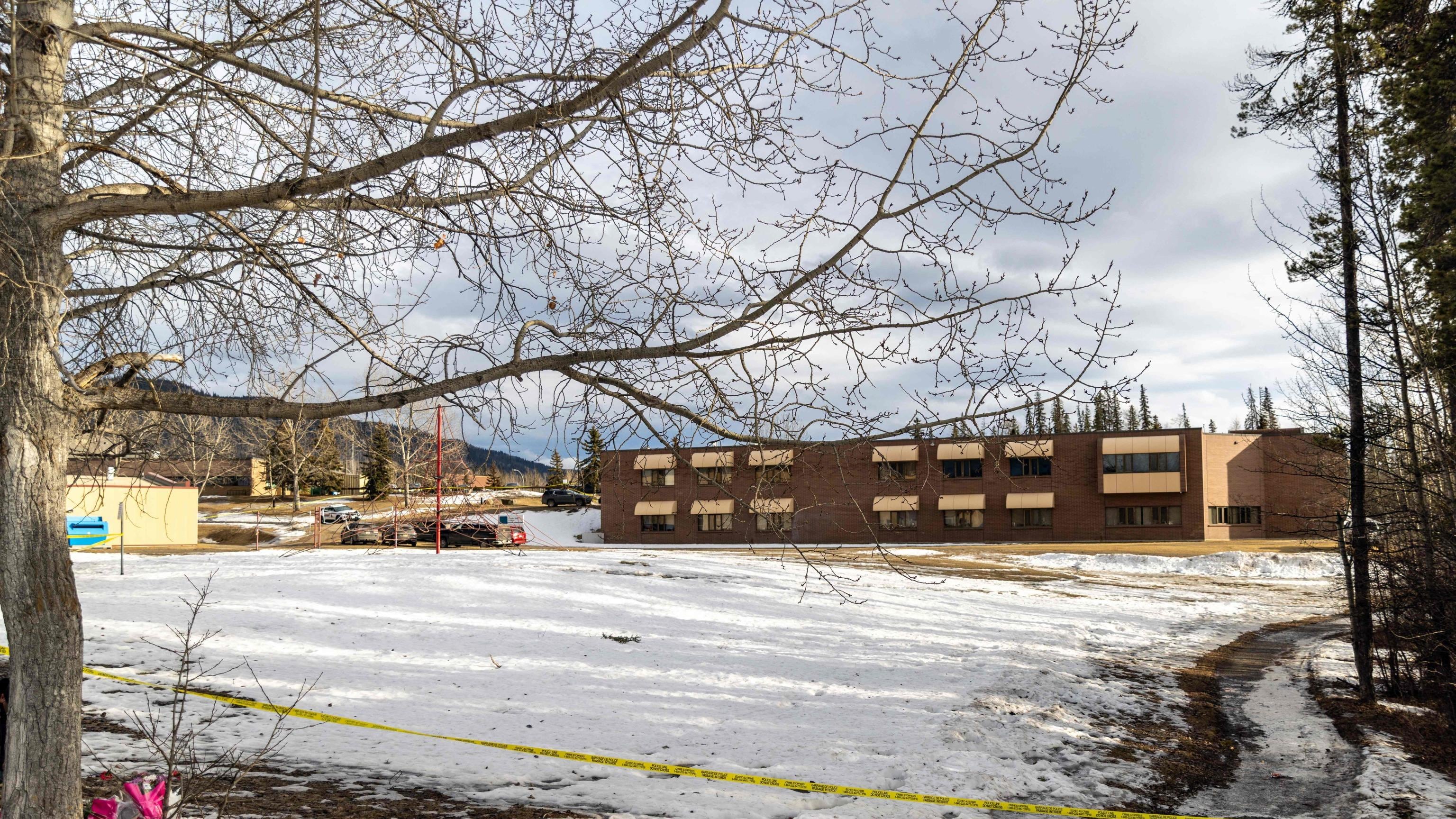 Canada come gli Usa. Strage a scuola: 9 morti. Killer una 18enne trans