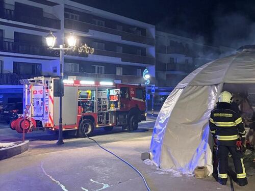 Crans-Montana, a fuoco il memoriale per le vittime: cosa è successo