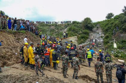 Le immagini dell'incidente aereo a Kathmandu 1