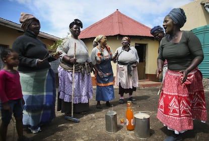 Il villaggio di Qunu pronto ad accogliere la salma di Mandela 2
