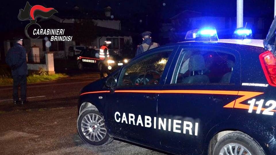 Brindisi, durante una lite per futili motivi accoltella l'amico: arrestato