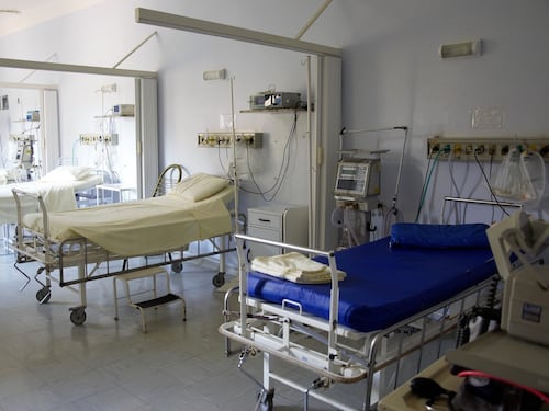 Aveva mangiato formaggio fatto con latte crudo: Mattia Maestri, 13 anni, muore dopo 9 anni di coma