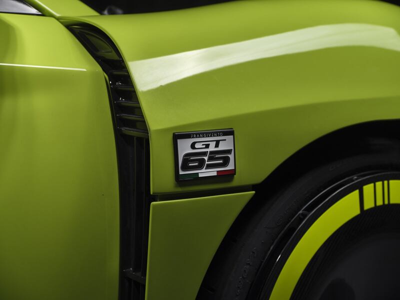 Frangivento GT65 by Loris Capirossi: guarda le foto della supercar 10