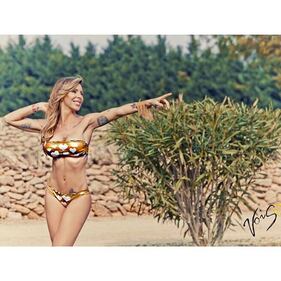 Guendalina Canessa: topless in palestra su Instagram 18