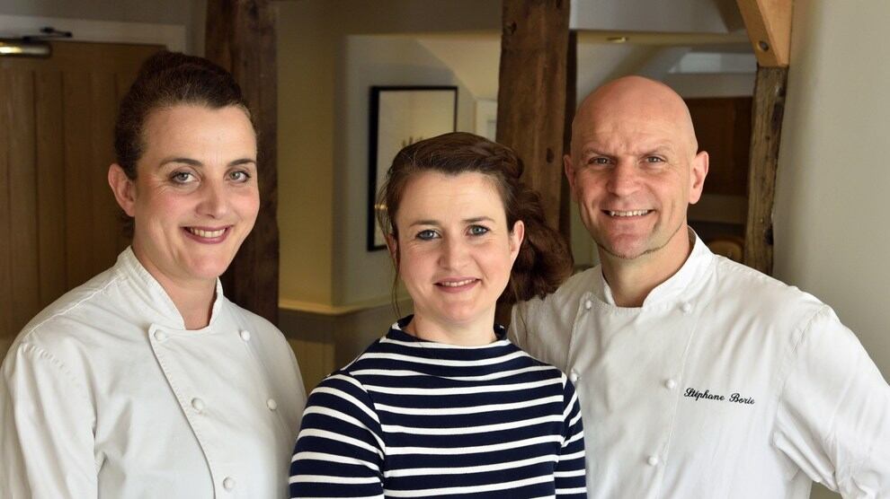 Chef molla la stella, sceglie la vita