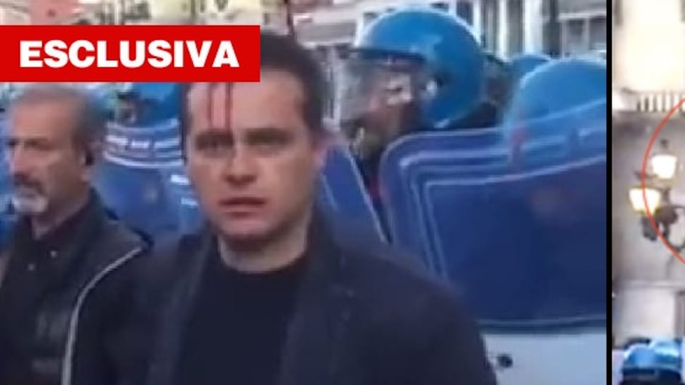 Transenne contro i poliziotti: ormai è caccia aperta a chi veste la divisa