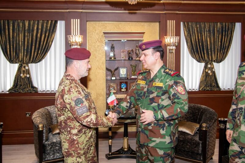 Generale Iannucci, il saluto ai contingenti nazionali in Kuwait e Iraq 13