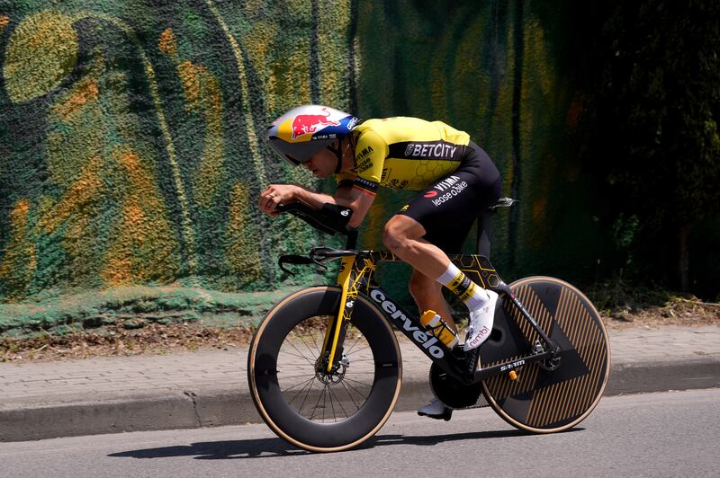 Giro 2025 tappa 2 Van Aert