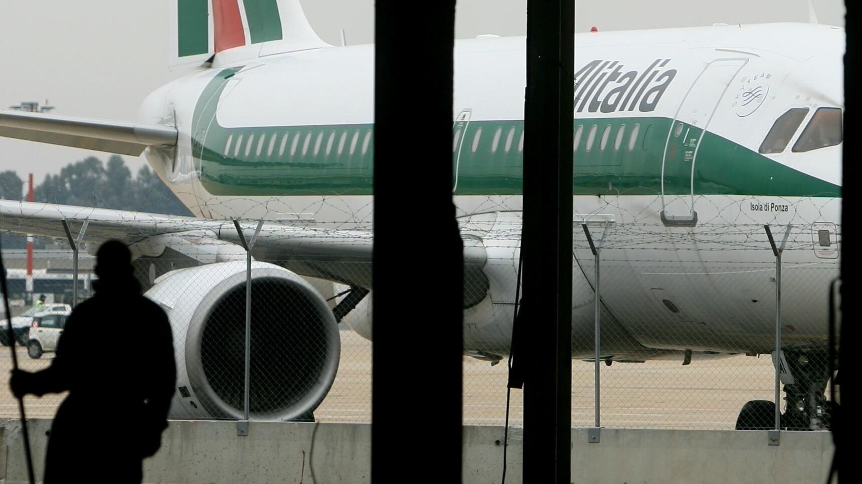Alitalia, con Etihad via tutti i manager