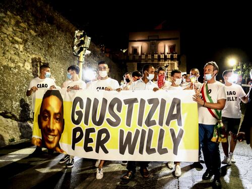 Urla, sputi e insulti dai detenuti. I Bianchi: "Beviamo solo acqua?"