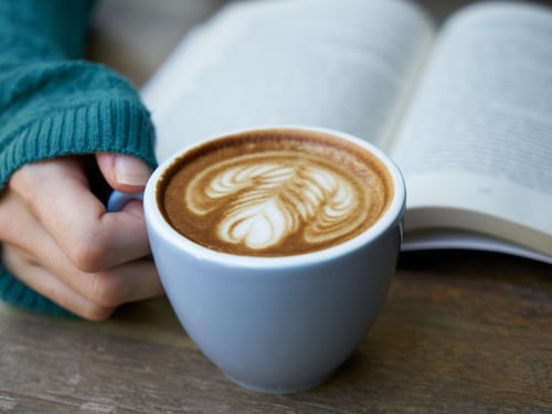 Leggere riduce lo stress. A rivelarlo alcuni studi