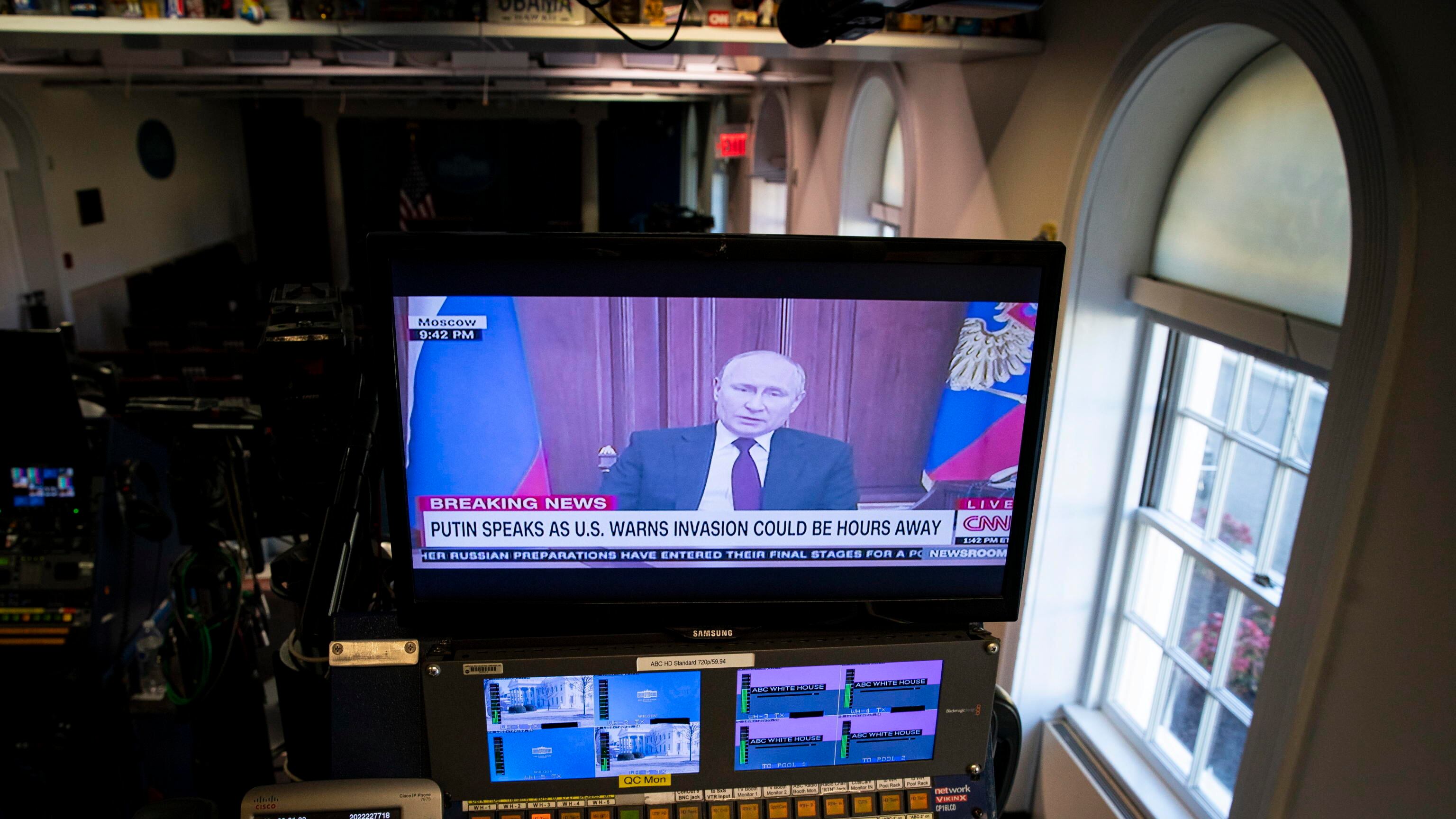 Le crepe Ue sulle sanzioni, lo storico discorso di Putin e la Nato: quindi, oggi...