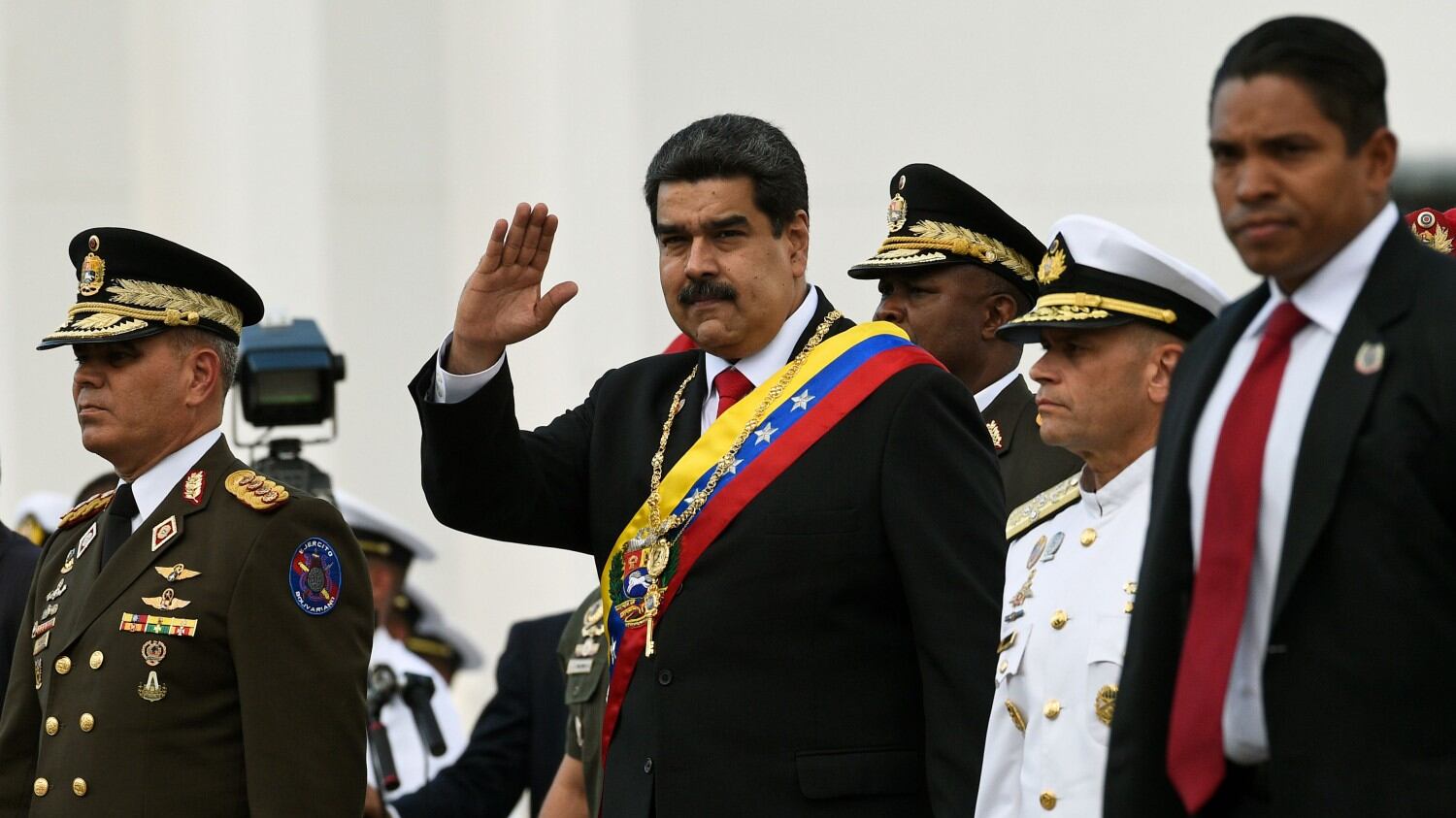Venezuela, secondo mandato per Maduro: ma il caudillo è isolato