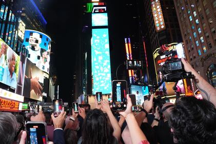 "We feel good together". Italia e Usa insieme a Times Square 5