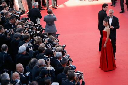 Bella Hadid conquista Cannes 8