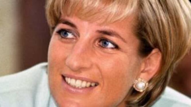 Lady Diana, nuova biografia svela un segreto nascosto anche a Carlo