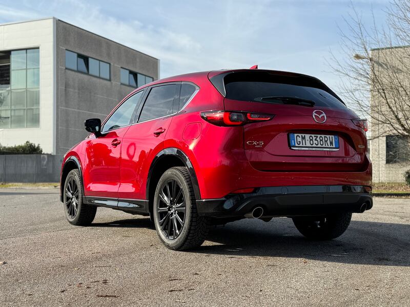 Mazda CX-5 2024: guarda la gallery del suv premium giapponese 9