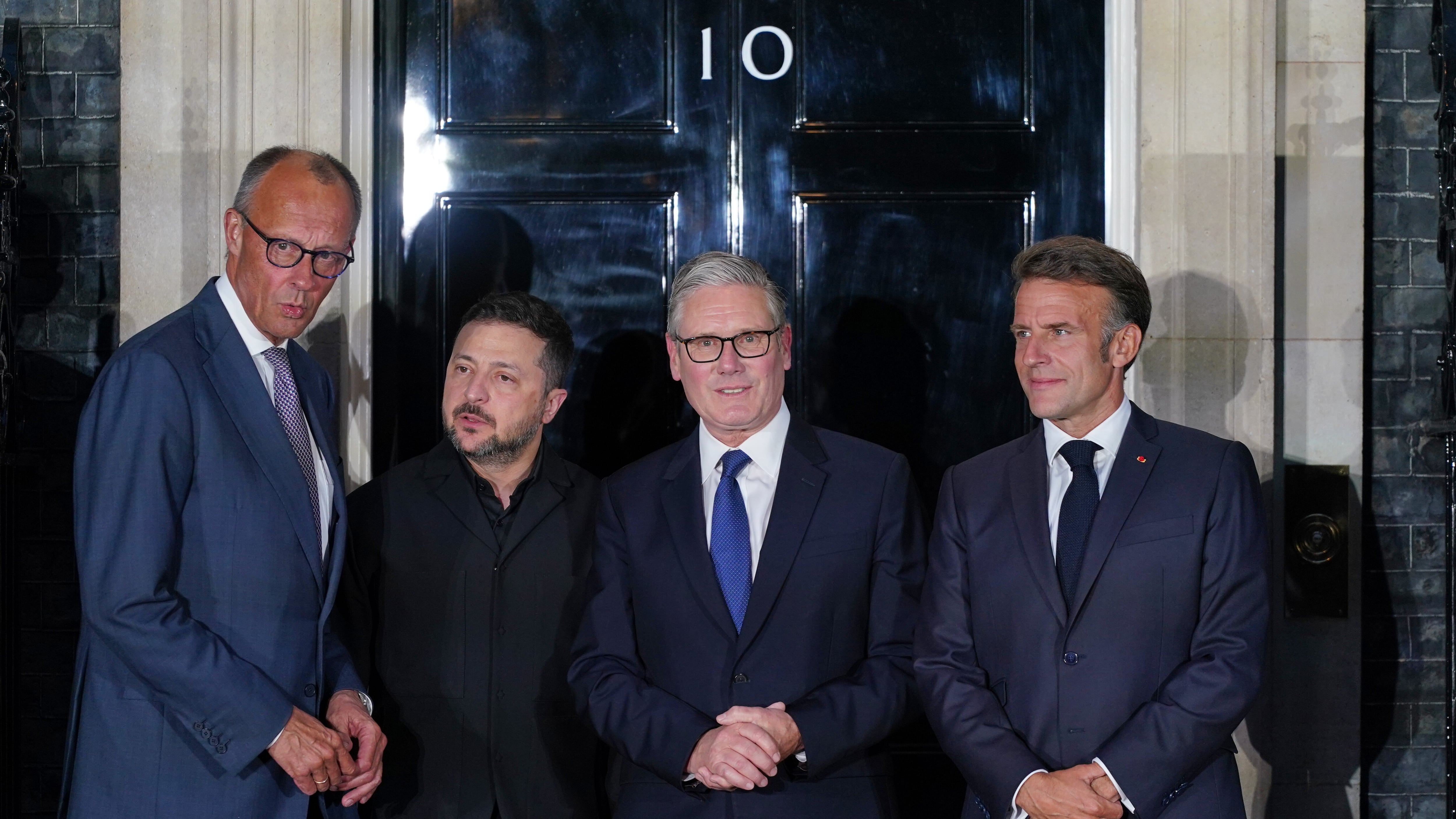 Fronte congelato e l'Ue al tavolo. Il messaggio di Zelensky a Londra