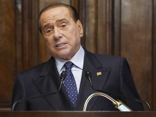 Il via libera del Cav: "Autonomia a Draghi. Governo di emergenza per il tempo della crisi"
