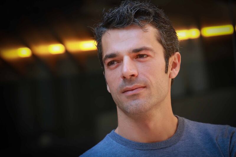 Luca Argentero con il cast del film "Al posto tuo" 15