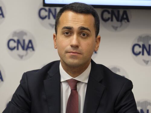 Euro, il dietrofront di Di Maio