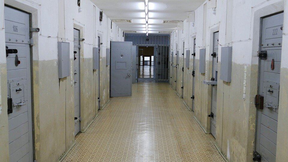 Uccise l'orco di sua figlia: 20 anni di galera (e un po' di noi)