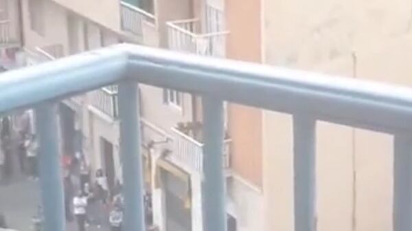Torino, uomo armato barricato in casa minaccia di fare strage in diretta su Fb