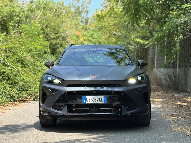 Cupra Formentor e-Hybrid: guarda la gallery del crossover ibrido da 272 CV 3