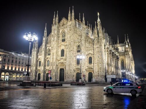 La Lombardia si prepara alla zona rossa. Fontana: "Spero ultimo sacrificio..."