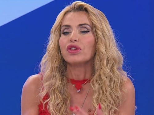Valeria Marini: “Salvini è un grande, ho capito perché ha tanto consenso”