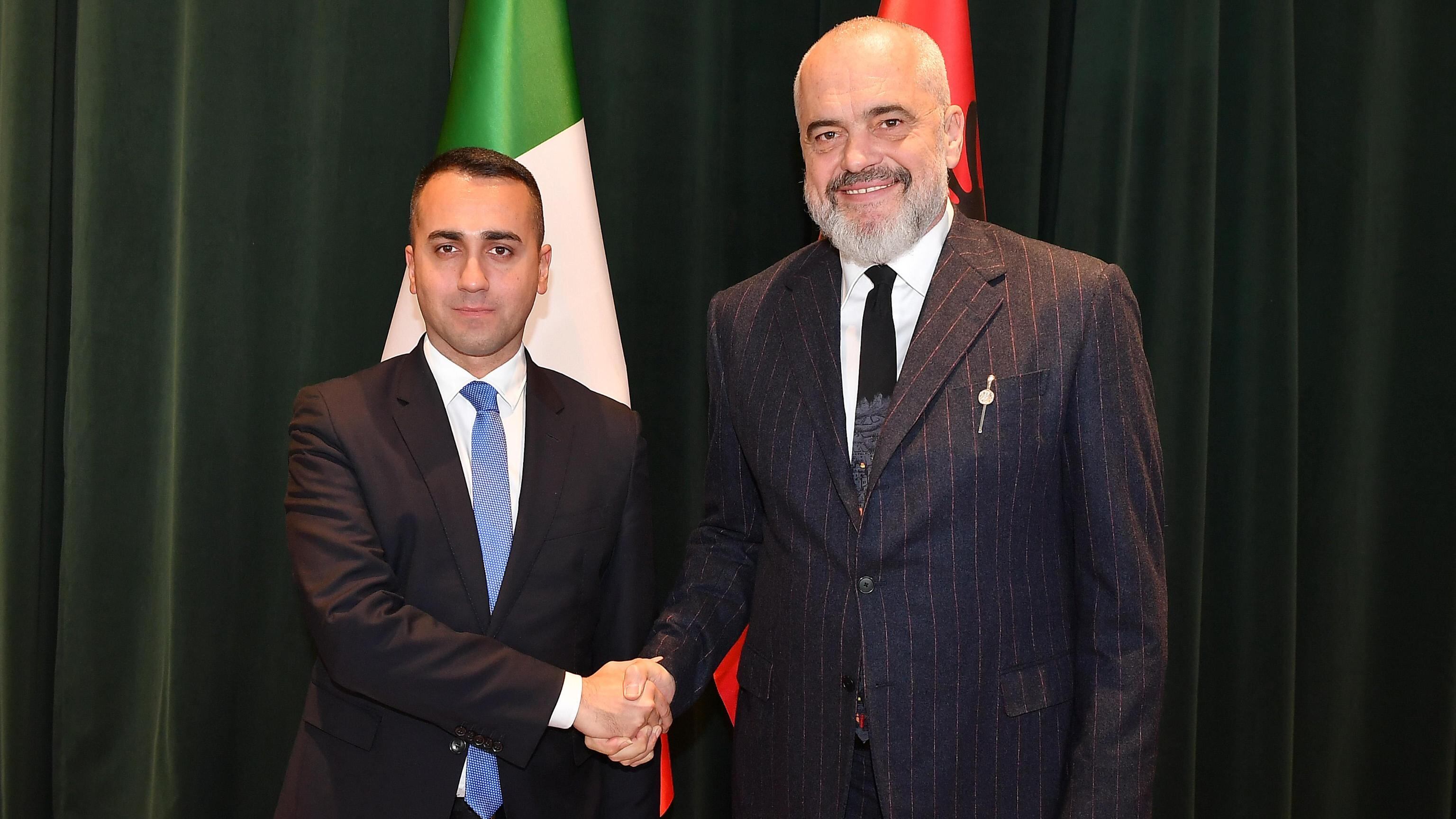 Il premier albanese rivela: "Con Di Maio facemmo contrabbando di vaccini"