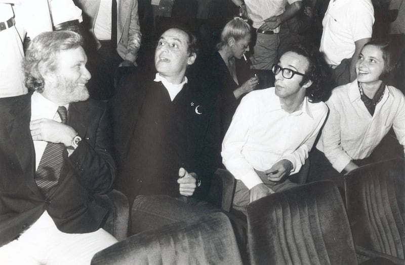 Luciano De Crescenzo, la vita e il cordoglio in foto 6