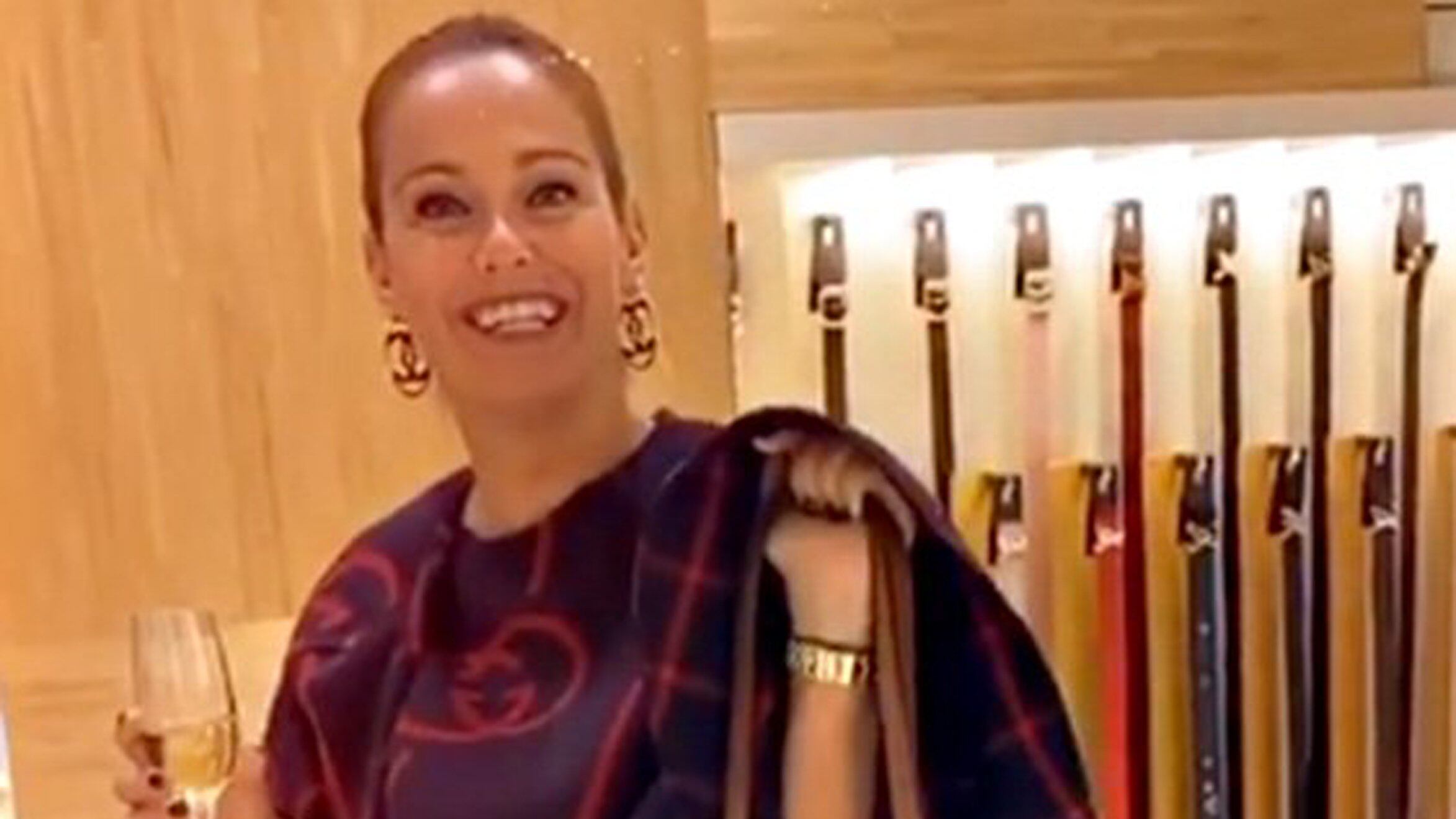 Lady Bonolis e il regalo extra lusso che indigna il web